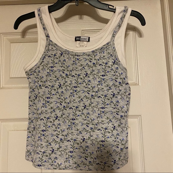 KNITWORKS 90’s layered look tank - Picture 3 of 7